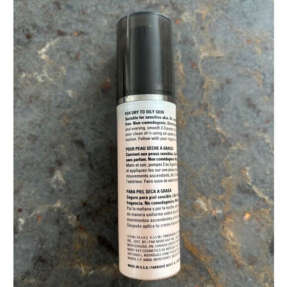 Mary Kay New Pore Minimizer 1 fl oz - Picture 2 of 3